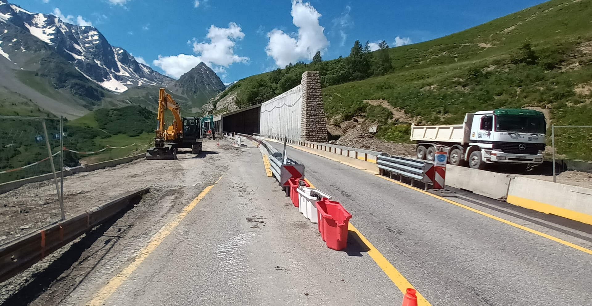 New avalanche barrier gallery at La Marionnaise