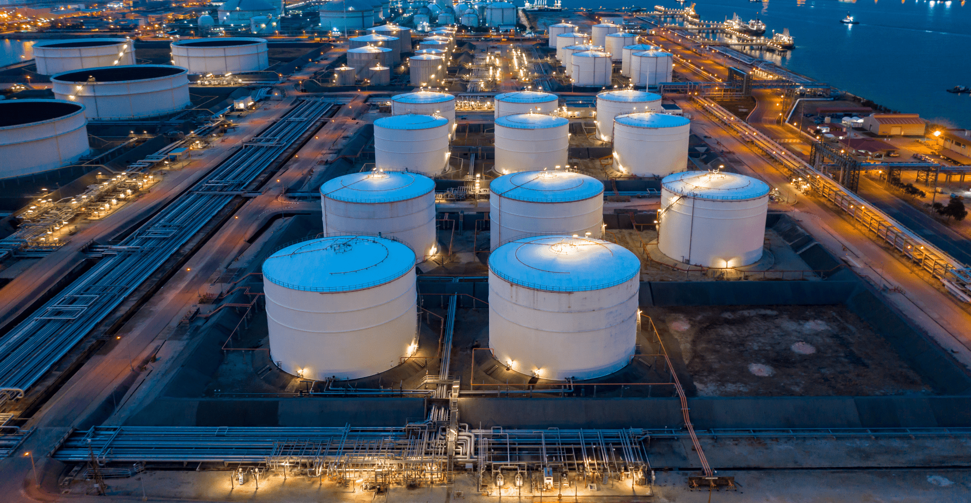 凯谛思为上海石化进行全厂区噪声测定和绘制工作。