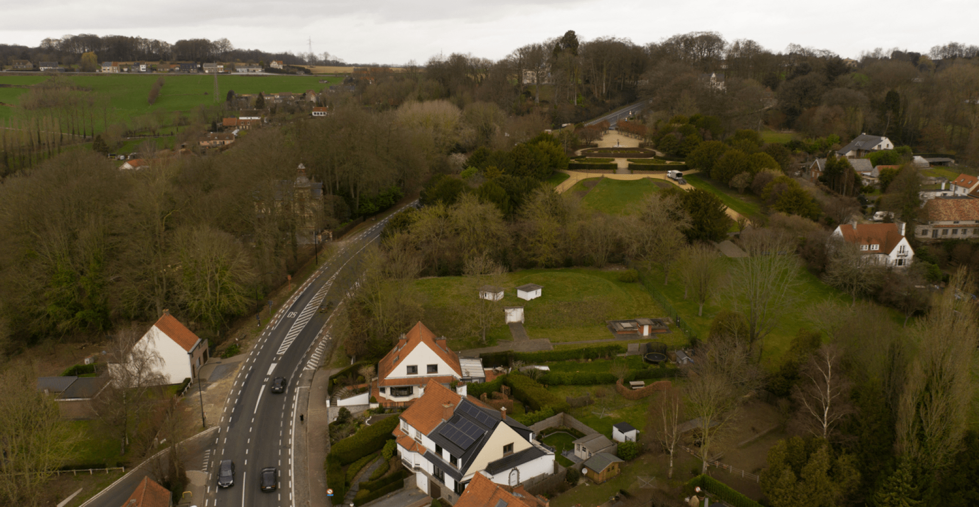 N60 in Ronse doorkruist het centrum en zorgt voor verkeersdrukte.